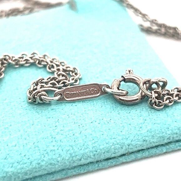 T&Co 925 Infinity Necklace - Picture 4 of 7